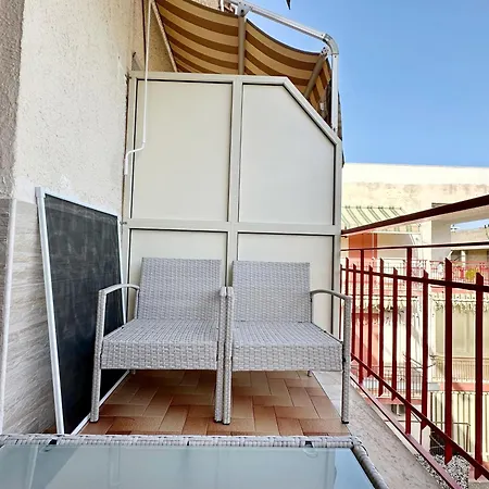 Apartament Accogliente E Moderno Bivani A 2 Minuti A Piedi Dalla Spiaggia-centro Con Parcheggio Riservato *
