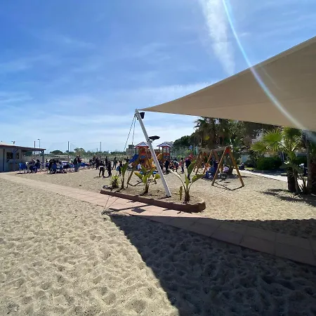 Accogliente E Moderno Bivani A 2 Minuti A Piedi Dalla Spiaggia-centro Con Parcheggio Riservato Apartament